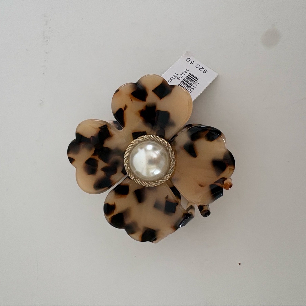 J. Crew  Flower with pearl claw clip